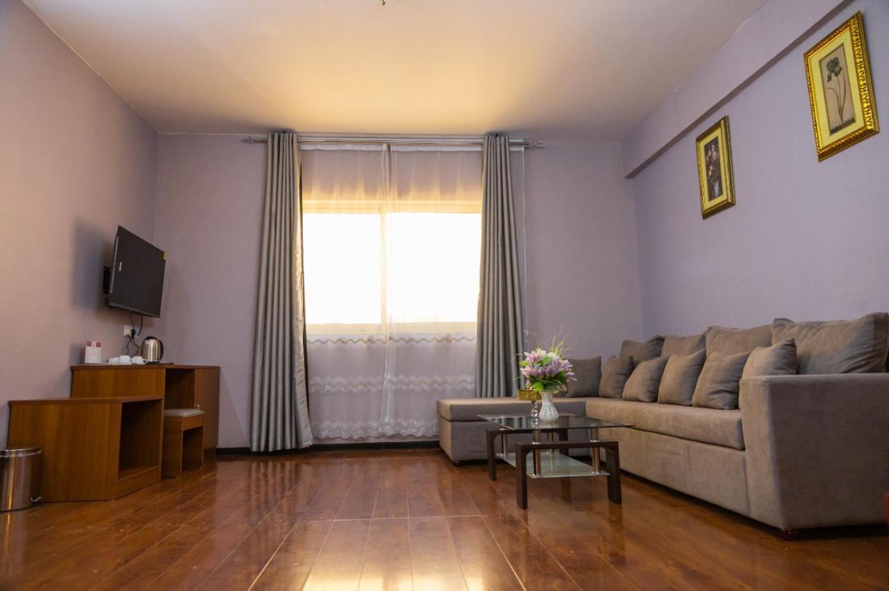 Three 888 Hotel Дубай Екстериор снимка